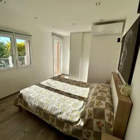 Bas De Cosy Les Pins Avec Jardin Ferienhaus